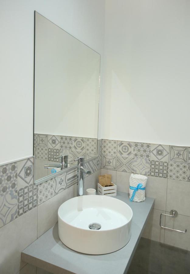 Bed and Breakfast Ciuri Ri Zagara Чинізі Екстер'єр фото